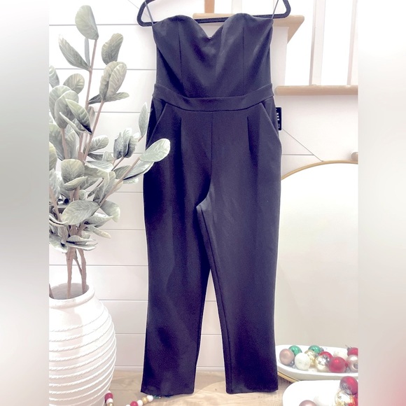 NWT-Express, Black Strapless~ Corset Jumpsuit, Size 8 - Picture 10 of 15